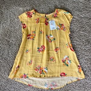 DR2 Sz M Yellow Floral Chiffon High Low Blouse